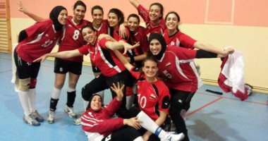 الأهلى يجدد تعاقد فريدة الشامى وأية العسقلاني لاعبتي الطائرة لمدة موسمين