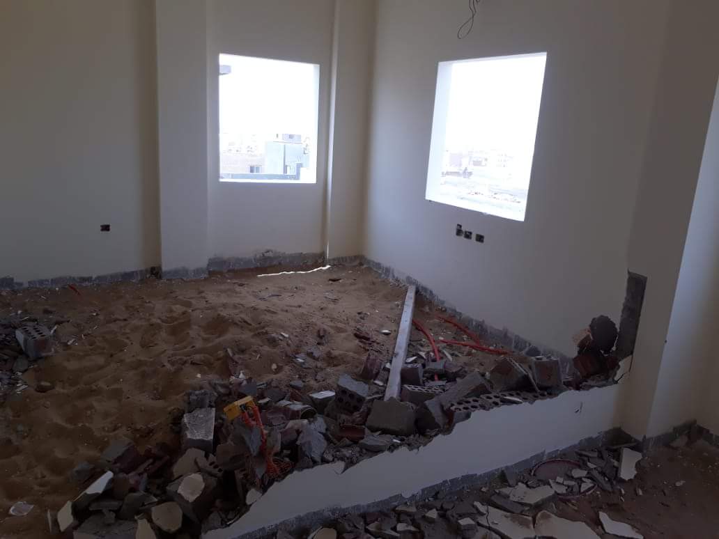 رئيس جهاز ”القاهرة الجديدة” حملة لإزالة مخالفات البناء بمنطقة عمارات حى النرجس بالتجمع الخامس