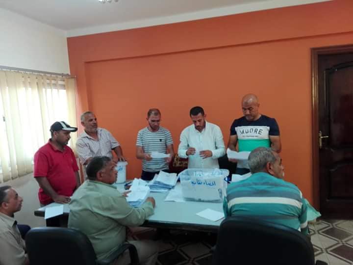 ”سمير الهادى” يفوز برئاسة نقابة الشركة القابضة لمياة الشرب بالسويس