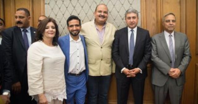 وزير الطيران يشهد حفل إفطار وزارة الطيران المدنى السنوى