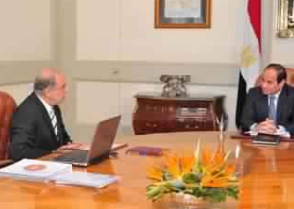 عاجل ..رئيس الوزراء يتقدم باستقالته إلى رئيس الجمهورية