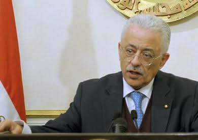 محلب وعدد من الوزراء يشهدون توقيع برتوكول الدكتور طارق شوقي وشركات القطاع الخاص.