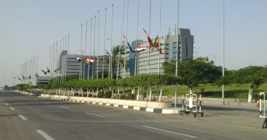 مطار القاهرة يشهد استعدادات مكثفة لاستقبال رئيس الوزراء الإثيوبى