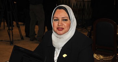 برلمانية  تطالب بانتهاء مناقشة مشروع قانون حماية اللغة العربية