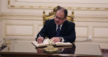 وزير الداخلية يصدر تعديلات لاختصاص العلاقات الإنسانية لرعاية أسر الشهداء