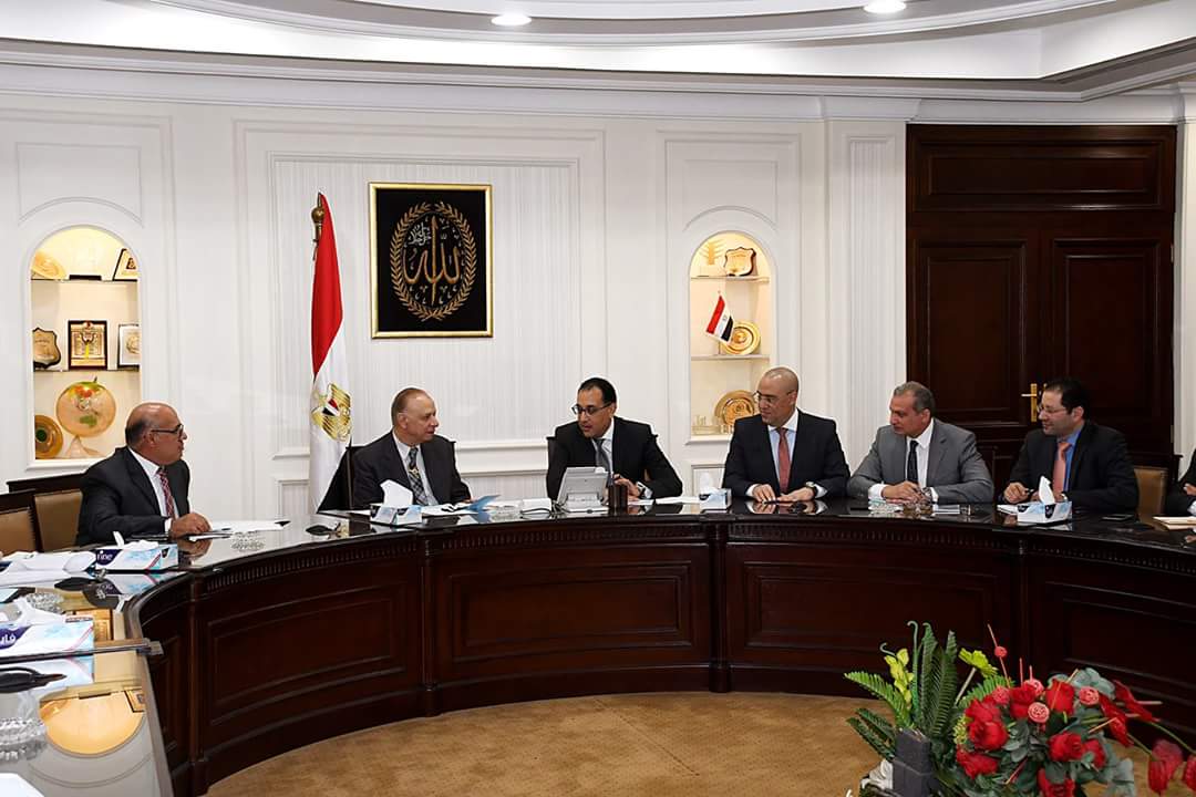 وزير الإسكان ومحافظ القاهرة يتابعان مشروع إعادة تخطيط ”مثلث ماسبيرو”