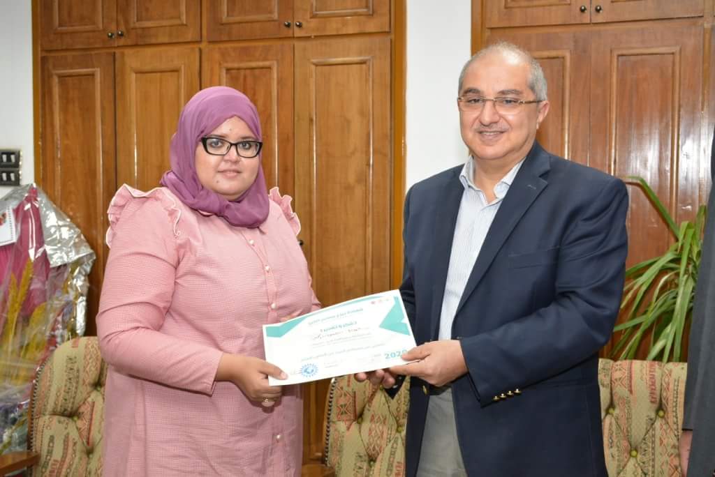 بالصور... جروب ”متجمعين على الخير ”  يتبرع  بسهم فى مشروع  مستشفى 2020  الجامعي لعلاج الأوام