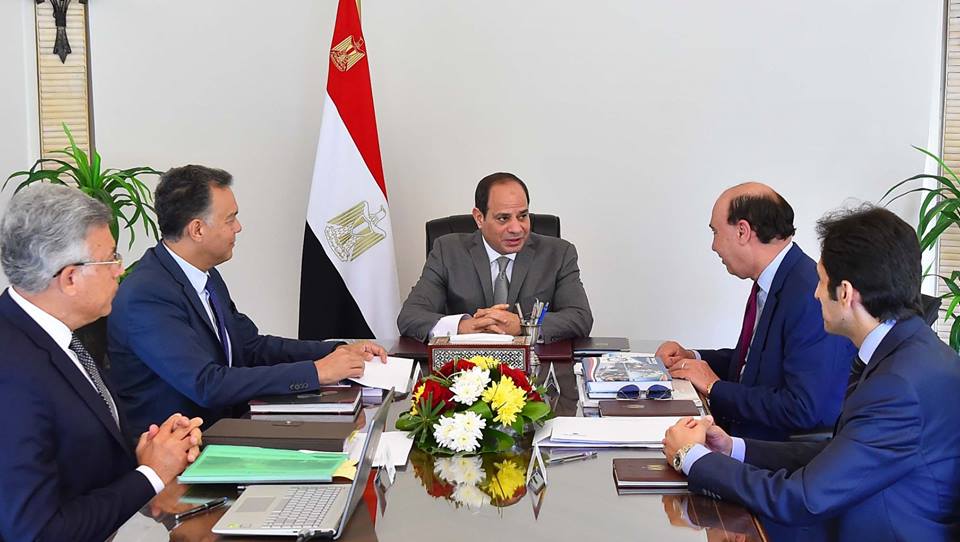 السيسى يستعرض ملامح الخطة الاستراتيجية لتطوير شبكة لوجستيات النقل في مصر مع وزير النقل
