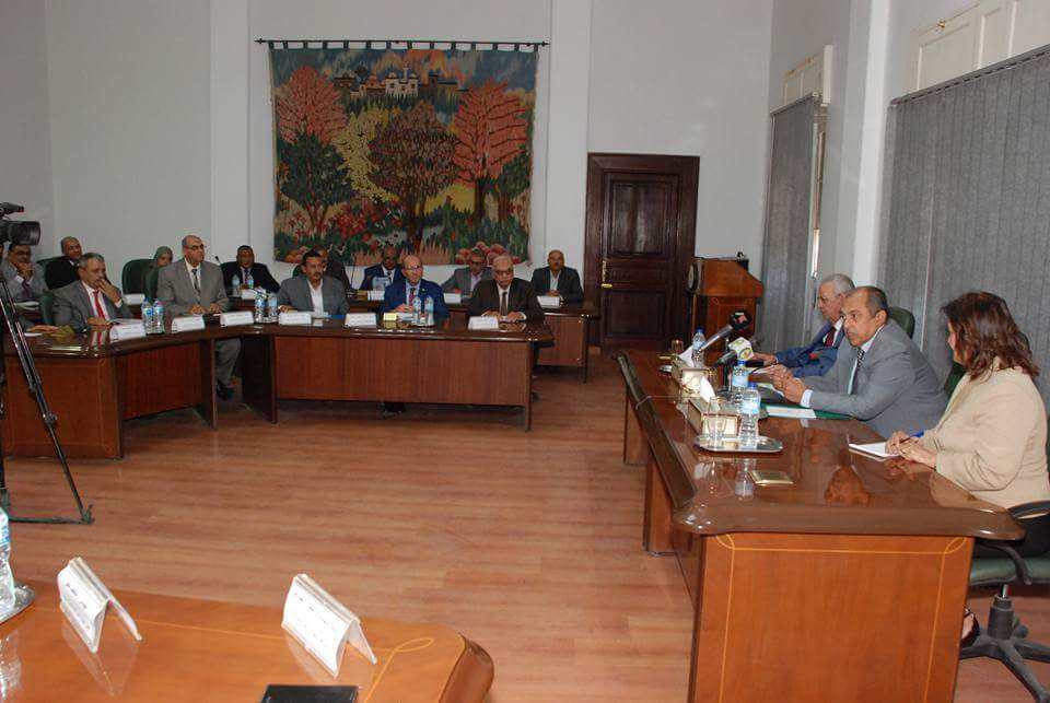 أبوستيت: لن نترك الفلاح فريسة في يد أصحاب المصالح