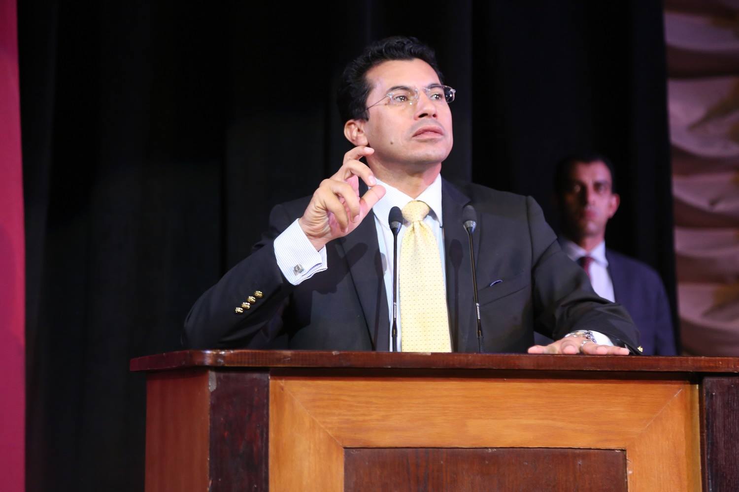 وزير الشباب والرياضة يلتقي أعضاء الأسر الطلابية بالجامعات المصرية