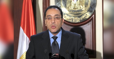 رئيس الوزراء يؤكد أن تنمية سيناء فى مقدمة أولويات الرئيس