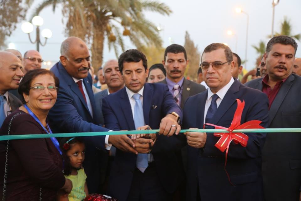 وزير الرياضة يتفقد تطوير المدينة الرياضية والإستاد الرياضي بالفيوم