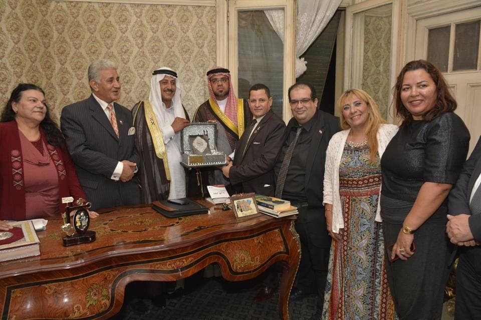 الإتحاد العربي للقبائل في البلاد العربية يطلق مبادرة دعوة للسلام لكل الشعوب ونبذ العنف والتطرف والإرهاب