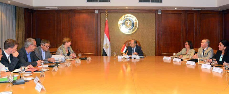 وزير التجارة والصناعة يبحث تعزيز التعاون المصرى الألماني المشترك