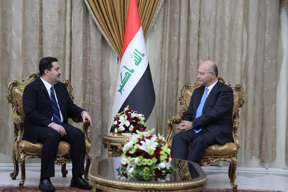 رئيس جمهورية العراق يلتقي مع وزير العمل والصناعة