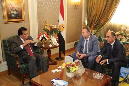 وزير التعليم العالى يبحث آليات التعاون العلمى والبحثى مع السفير الأوكرانى بالقاهرة