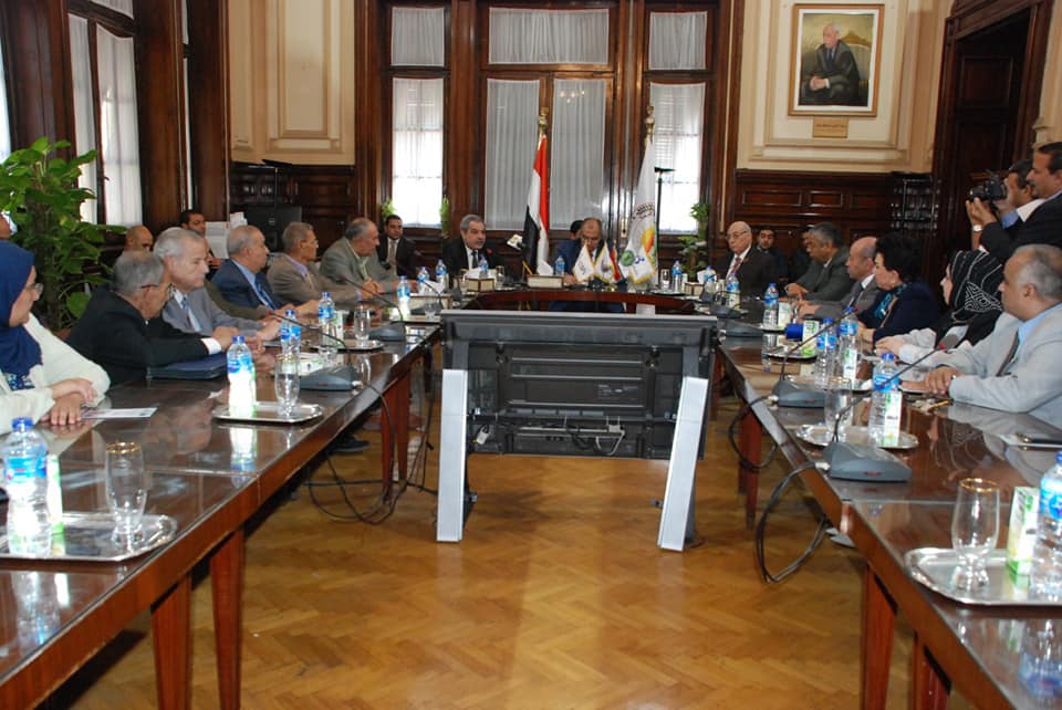 وزير الزراعة يشهد توقيع مذكرة تفاهم بين لجنة المبيدات ومركز بازل الإقليمي للتوعية بالإستخدام الآمن للمبيدات