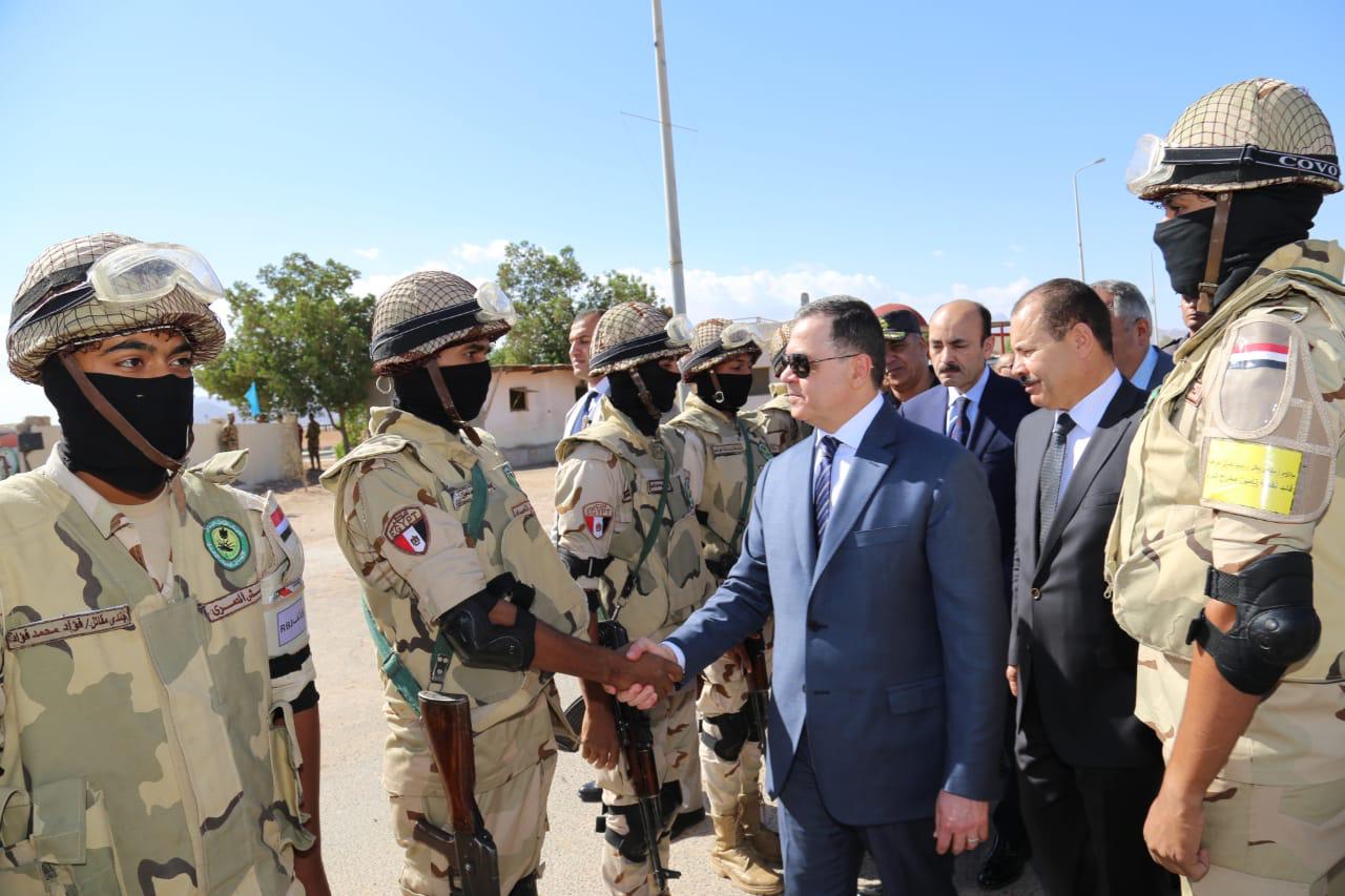 وزير الداخلية يؤكد إحكام السيطرة على مداخل ومخارج شرم الشيخ