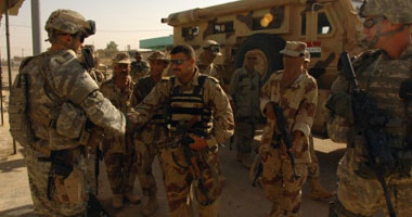 القوات العراقية تلقي القبض علي مجموعة إرهابية من داعش في الفلوجة