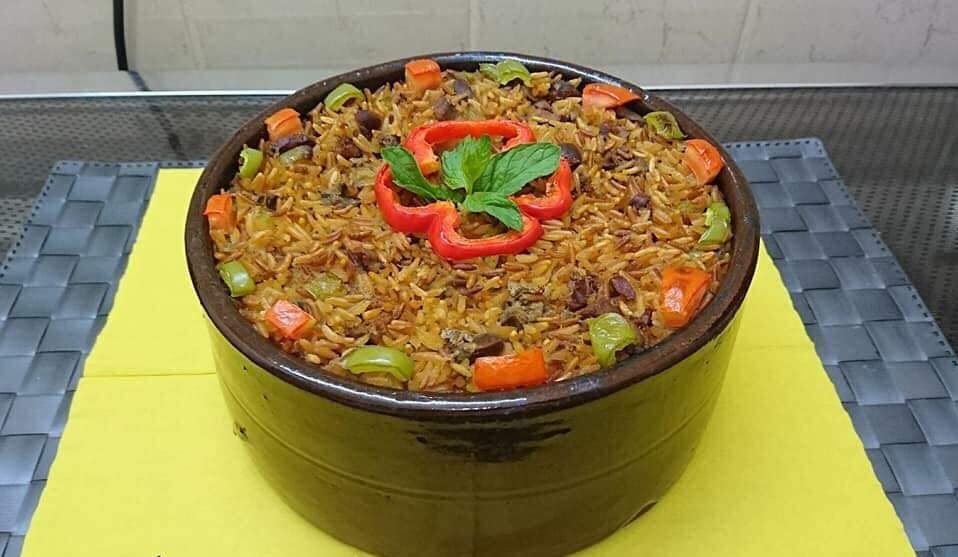طاجن لسان عصفور بالكبد والقوانص من مطبخ العائلة