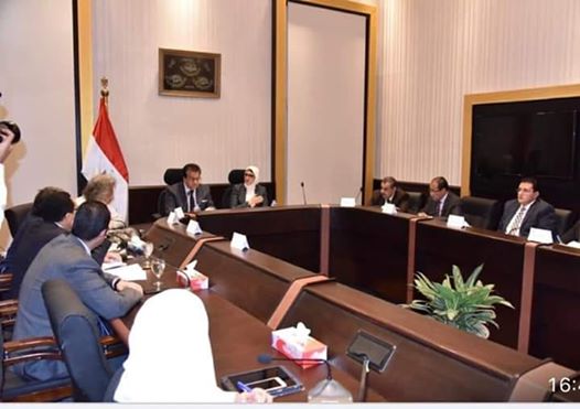 وزيرا الصحة والتعليم العالي يناقشان أليات قانون مزاولة مهنة الطب