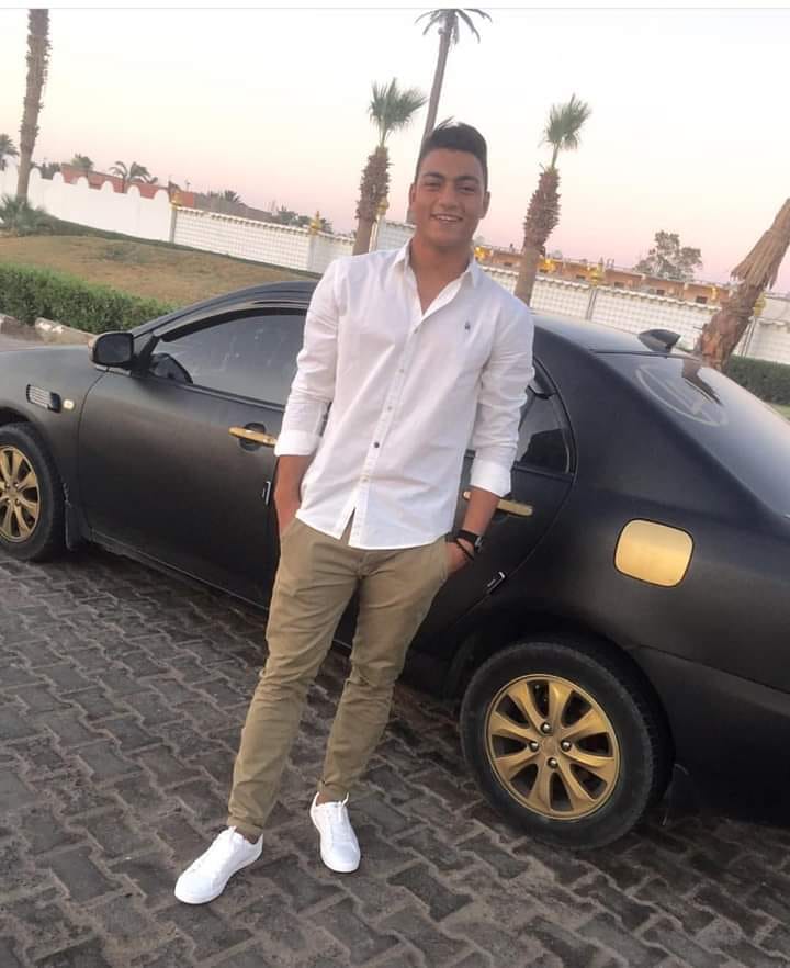 مصطفي محمد.. يعود من جديد لنادي الزمالك