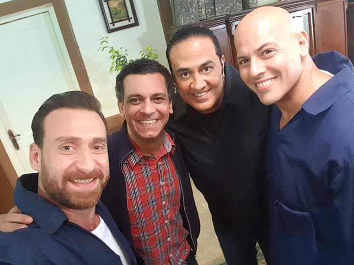 أحمد التهامي يقدم شخصية ” تاجر مخدرات ” في مسلسل ”قيد عائلي ”