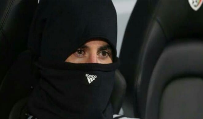 كبار انجلترا يتصارعون أجل إيسكو