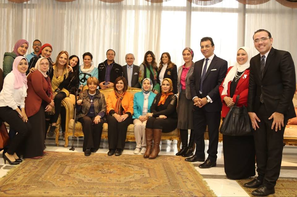 جامعة عين شمس تبحث دور الإعلام في مناهضة العنف ضد المرأة