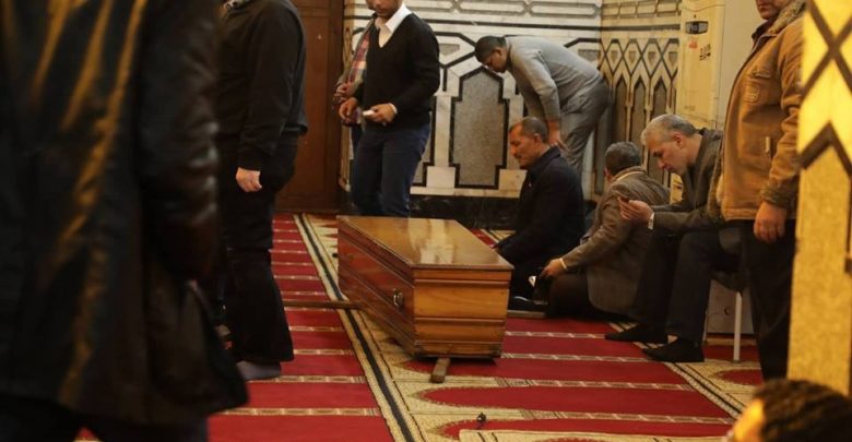 جثمان الراحل إبراهيم سعدة يتوجه إلى مثواه الأخير بـ 6 أكتوبر