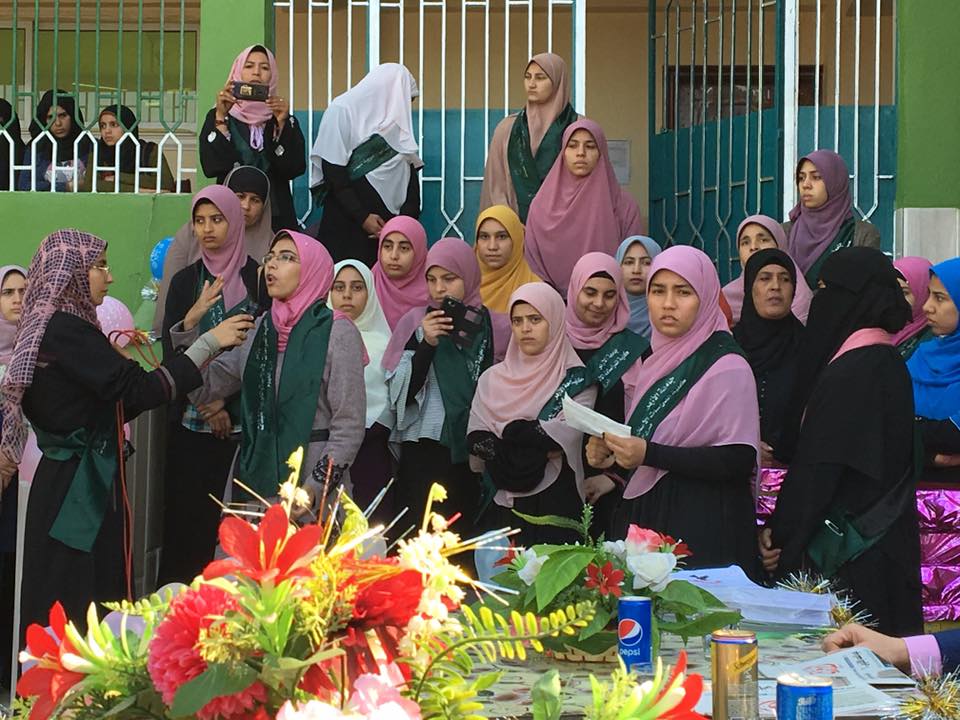 تكريم الطالبات الفائزات في مسابقة القرآن الكريم بالفيوم