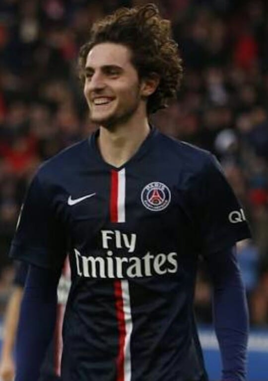 «رابيو» يتفق مع برشلونة علي الانضمام الموسم القادم