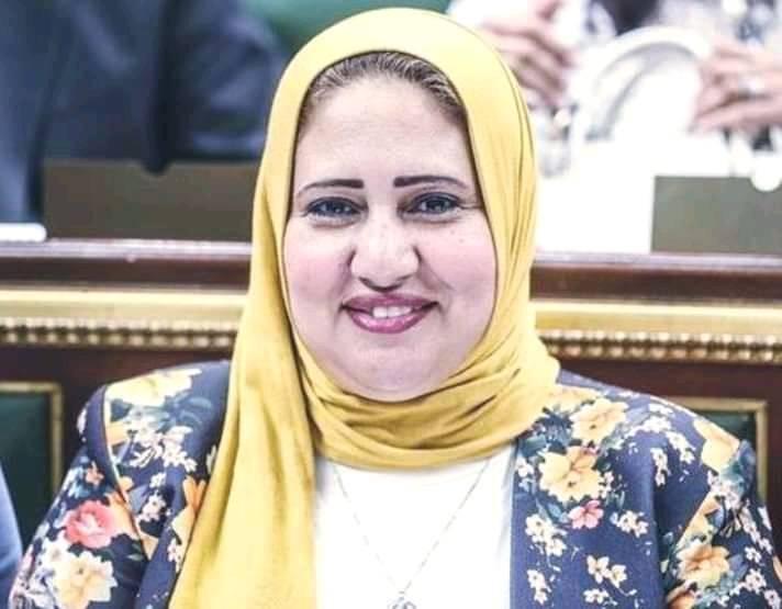 سحرصدقى” نائبةالشعب بمستقبل وطن بقنا تدين الحادث الارهابى بالهرم