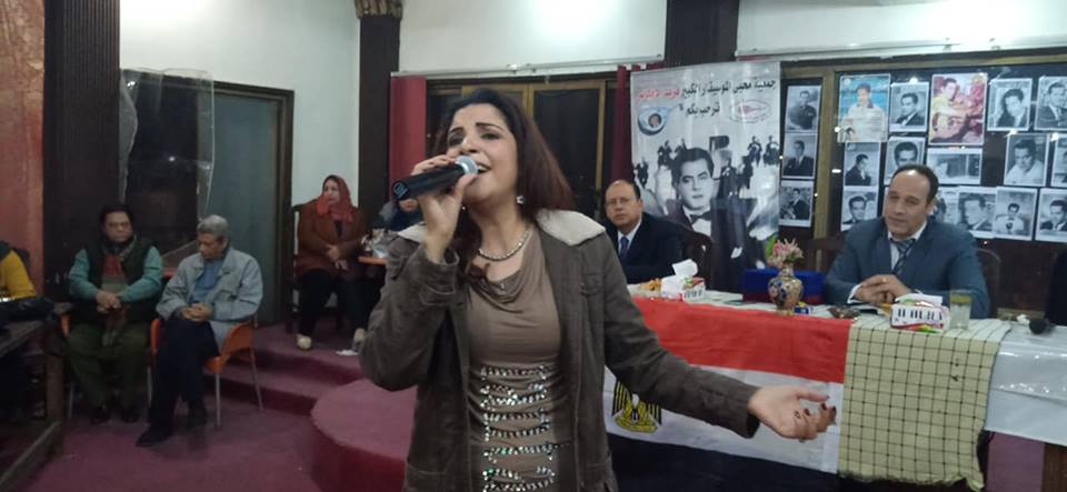 زينب بركات تبدع في صالون الأصالة ومحبى الفنان فريد الأطرش