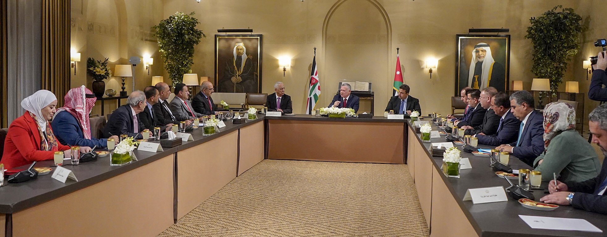 البرلمان الأردني يلتقي رؤساء لجان تحسين الخدمات بالمخيمات