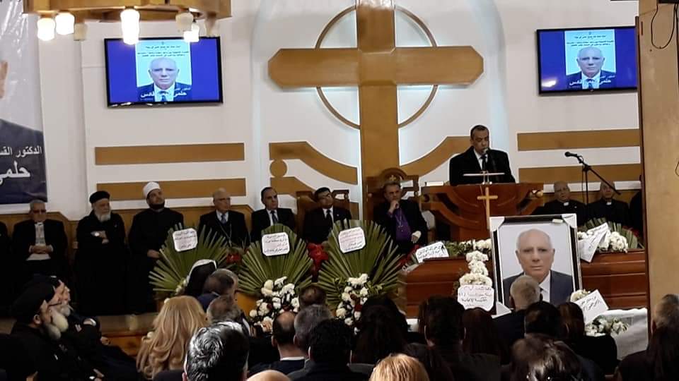 خريجى الأزهر و بيت العائلة ببورسعيد يقدمان التعازي بالكنيسة الإنجيلية فى الفقيد القس د.حلمى قادس