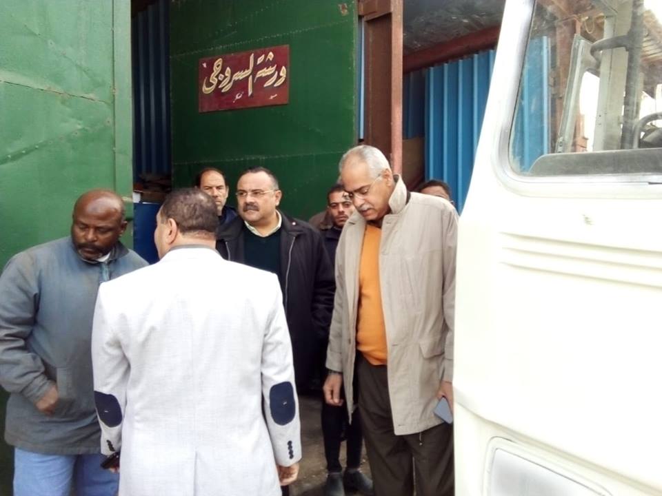 جولة مفاجئة لرئيس اسكندرية للبترول لتفقد الورش الهندسية وقطاع النقل