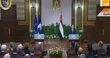 الرئيس السيسي يؤكد علي الصداقة بين مصر وفرنسا المتبادلة