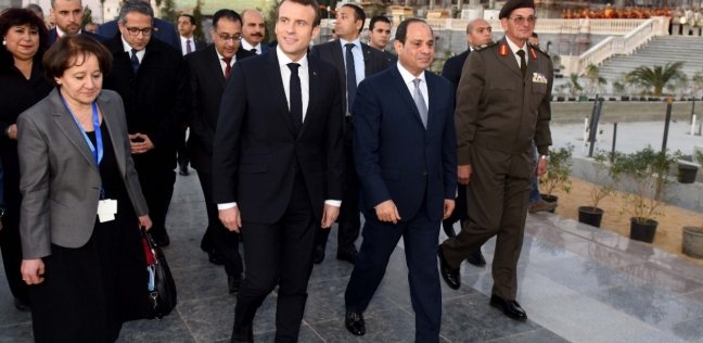 الرئيس الفرنسي يغادر القاهرة بعد زيارة للبلاد استغرقت 3 أيام