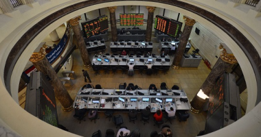 مؤشرات البورصة ترتفع بشكل جماعي بختام التعاملات مدفوعة بمشتريات المصريين