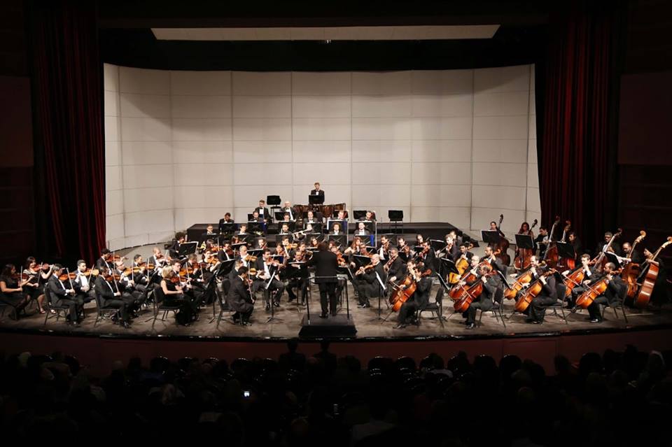 السيمفونى يعزف لجنية البحر فى اوبرا القاهرة والاسكندرية