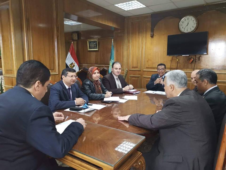 محافظ القليوبية : لابد من دفع عجلة الإستثمار لانه حجر الزاوية في التنمية الإقتصادية والإجتماعية