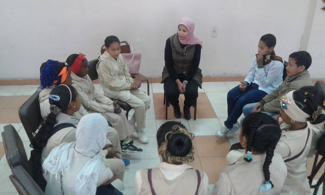 كيفية بناء أفكار الأطفال بثقافة العقاد