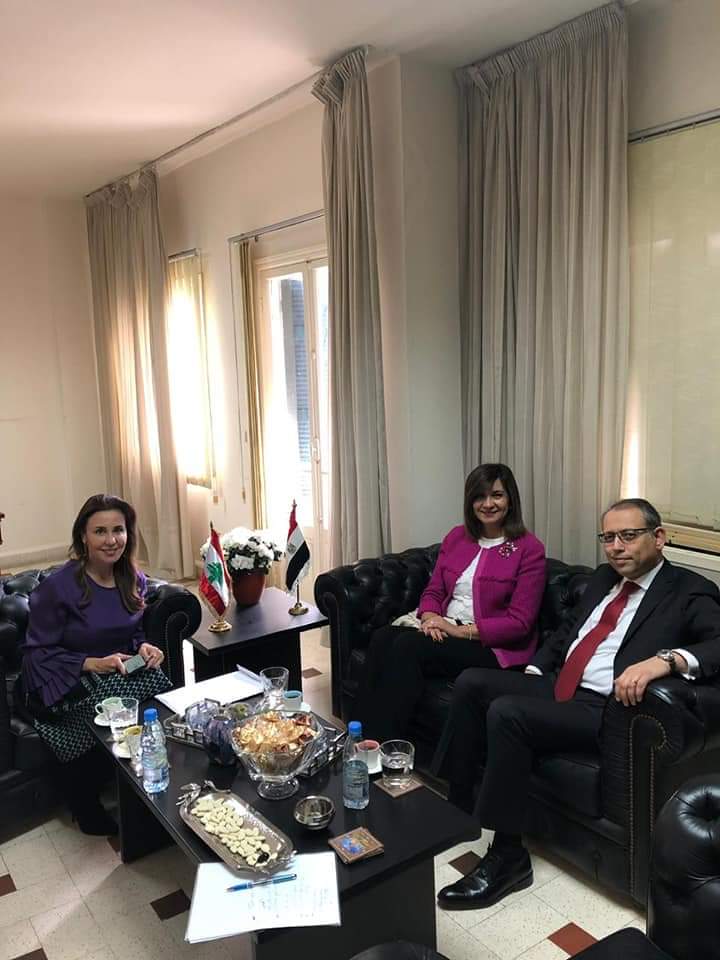 وزيرة الهجرة تلتقي مدير الشئون الاغترابية اللبنانية لبحث التعاون