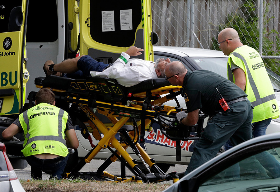 رئيسة وزراء نيوزيلندا: حادث إطلاق النار على المسجدين يوم أسود فى تاريخنا