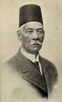 1919علي المسرح الكبير