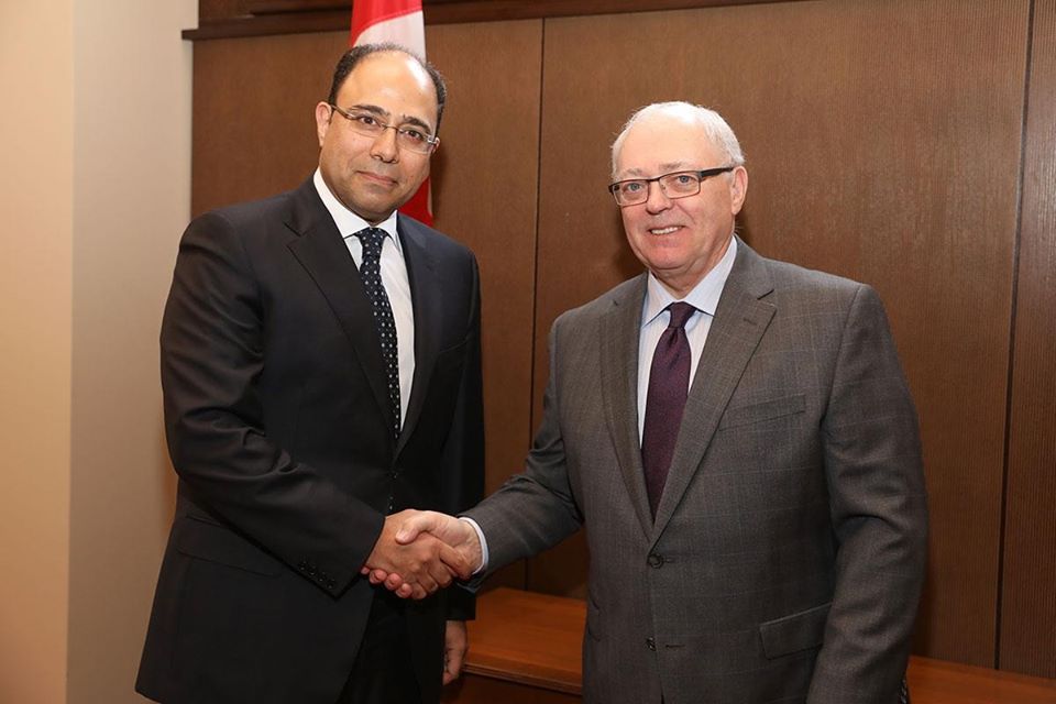 سفير مصر لدي أوتاوا يلتقى مع رئيس مجلس الشيوخ الكندي