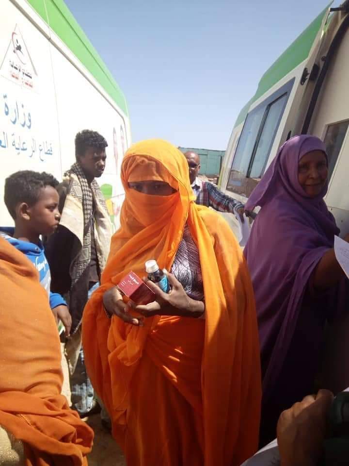وكيل وزارة الصحة بالبحر الأحمر إقامة قافلة طبية علاجية بحلايب ورأس حدربه والكشف على ٦٣٥حالة