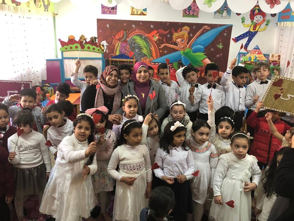 روضه مدرسه الشهيد النقيب مصطفي بدوي الرسميه للغات بكفر الشيخ ” تحتفل بعيد الام ”