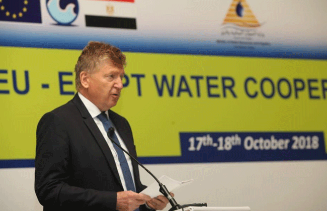 سفير الاتحاد الأوروبى يؤكد دعم مصر بـ 120 مليون يورو للأمن المائى